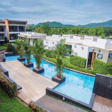 B2 Mae Hong Son Premier Hotel Екстериор снимка