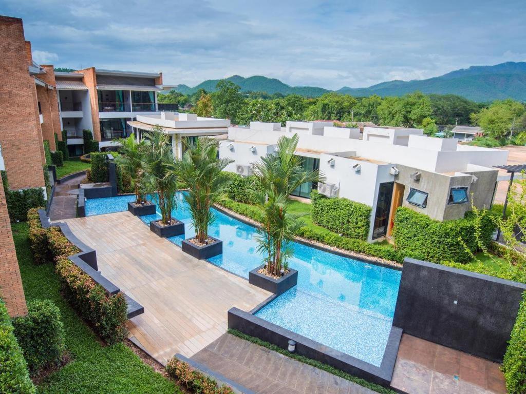 B2 Mae Hong Son Premier Hotel Екстериор снимка