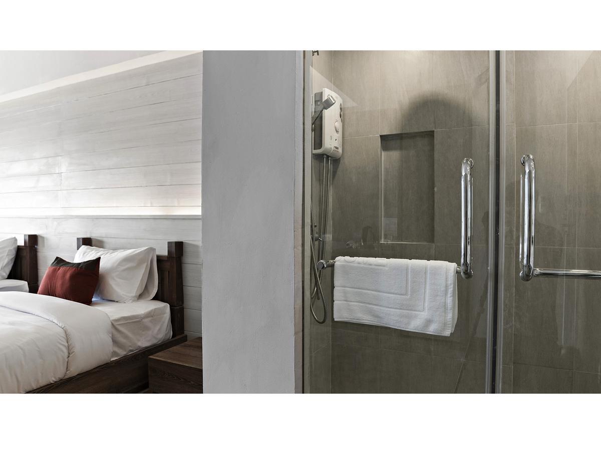 B2 Mae Hong Son Premier Hotel Екстериор снимка