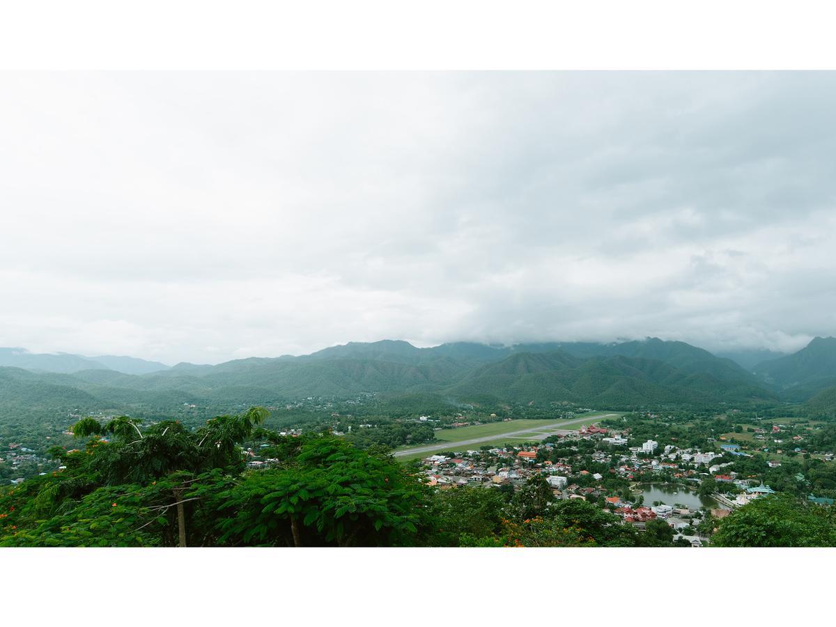 B2 Mae Hong Son Premier Hotel Екстериор снимка