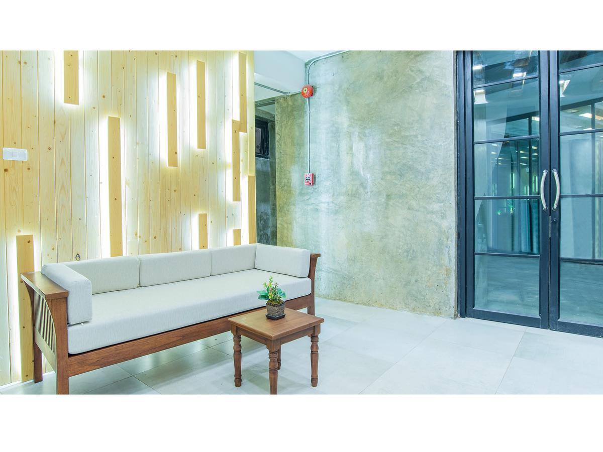 B2 Mae Hong Son Premier Hotel Екстериор снимка