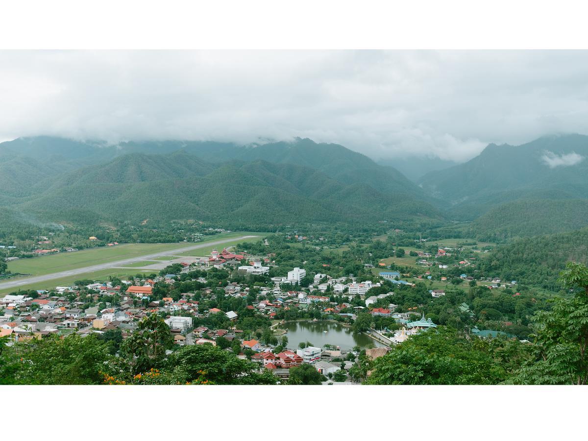 B2 Mae Hong Son Premier Hotel Екстериор снимка