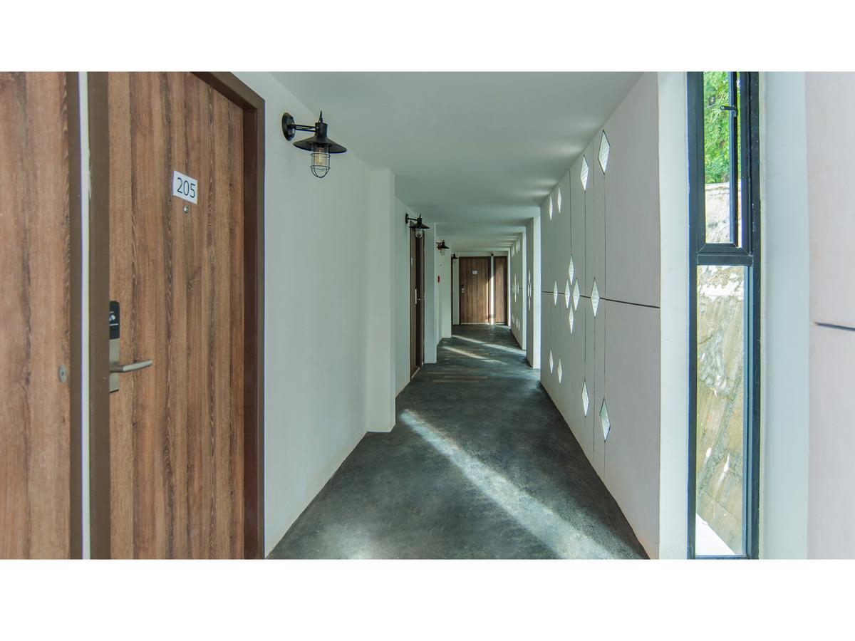 B2 Mae Hong Son Premier Hotel Екстериор снимка